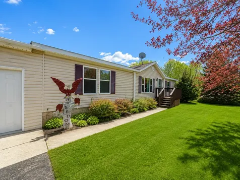 404 Hummingbird Lane New York Mills MN 56567