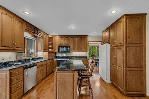 4457 Farmdale Circle Saint Augusta MN 56301