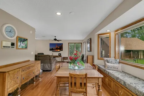 4457 Farmdale Circle Saint Augusta MN 56301