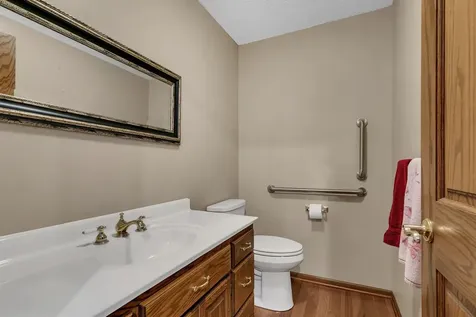 4457 Farmdale Circle Saint Augusta MN 56301