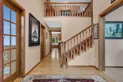4457 Farmdale Circle Saint Augusta MN 56301
