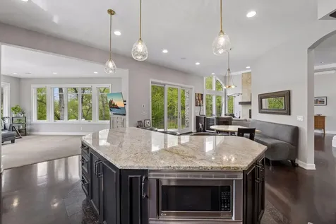2063 Austrian Pine Lane Minnetonka MN 55305