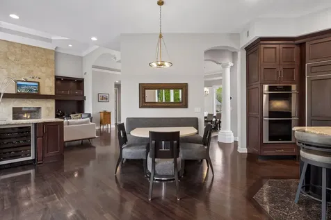 2063 Austrian Pine Lane Minnetonka MN 55305