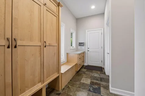2063 Austrian Pine Lane Minnetonka MN 55305