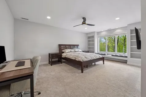 2063 Austrian Pine Lane Minnetonka MN 55305