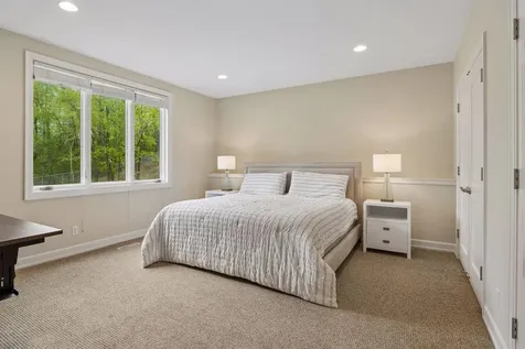 2063 Austrian Pine Lane Minnetonka MN 55305
