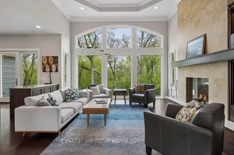2063 Austrian Pine Lane Minnetonka MN 55305