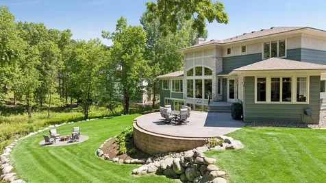 2063 Austrian Pine Lane Minnetonka MN 55305