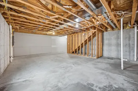 4257 Estate Drive S Fargo ND 58104