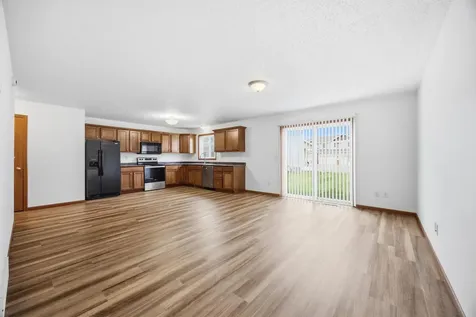 4257 Estate Drive S Fargo ND 58104