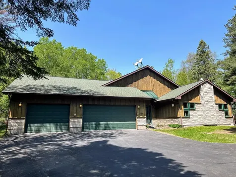1505 Moorhead Road Cloquet MN 55720