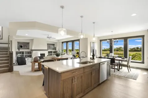 4906 130th Court NE Blaine MN 55449