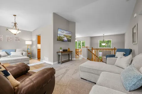 907 Deer Ridge Street NW Lonsdale MN 55046