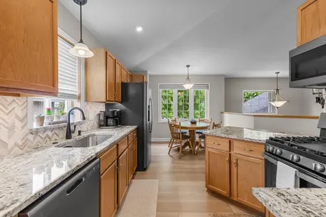 907 Deer Ridge Street NW Lonsdale MN 55046