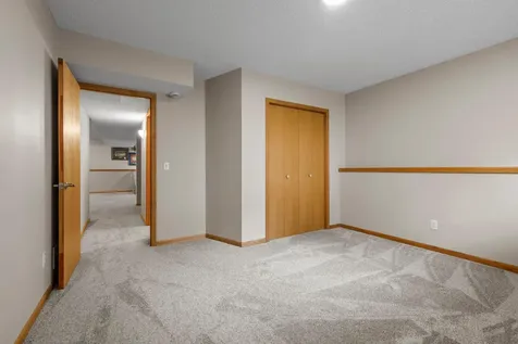 907 Deer Ridge Street NW Lonsdale MN 55046