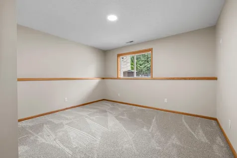 907 Deer Ridge Street NW Lonsdale MN 55046