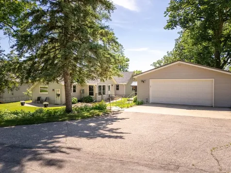 524 E Lake Cowdry Road NW Alexandria MN 56308