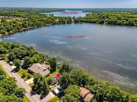 524 E Lake Cowdry Road NW Alexandria MN 56308