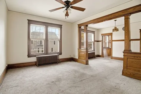 127 Winifred Street W Saint Paul MN 55107