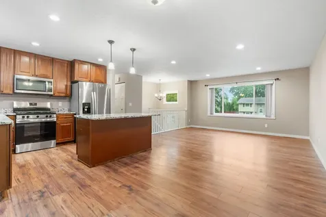 11202 97th Place N Maple Grove MN 55369