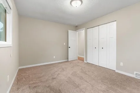 11202 97th Place N Maple Grove MN 55369