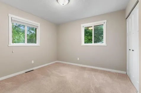 11202 97th Place N Maple Grove MN 55369