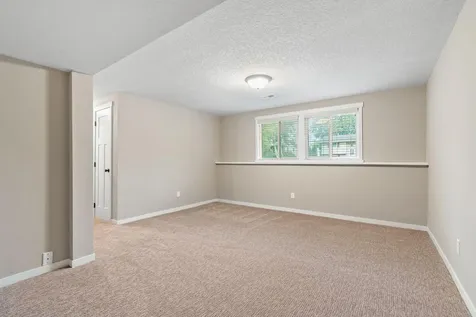 11202 97th Place N Maple Grove MN 55369