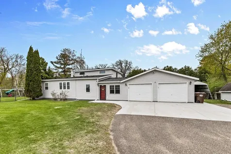 305 Main Avenue N Braham MN 55006