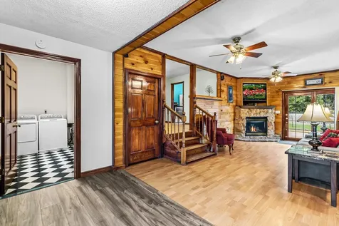 305 Main Avenue N Braham MN 55006