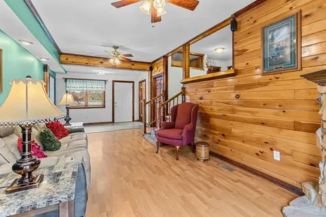 305 Main Avenue N Braham MN 55006