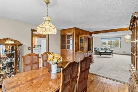 305 Main Avenue N Braham MN 55006