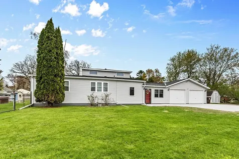 305 Main Avenue N Braham MN 55006