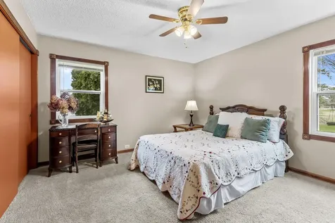305 Main Avenue N Braham MN 55006