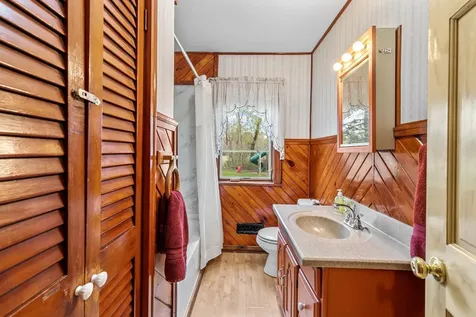 305 Main Avenue N Braham MN 55006