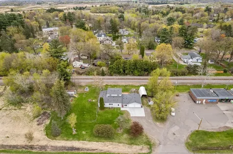 305 Main Avenue N Braham MN 55006