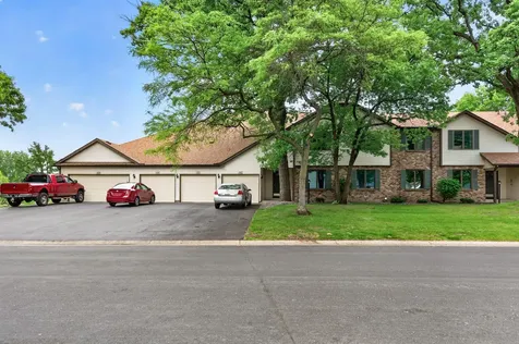 2638 Lake Court Drive Mounds View MN 55112