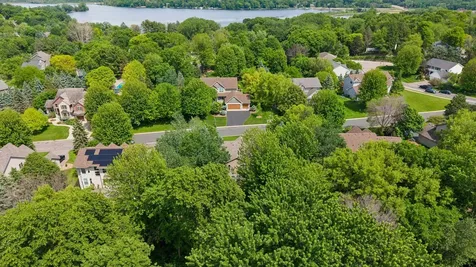 7416 Ridge Hill Road Victoria MN 55331