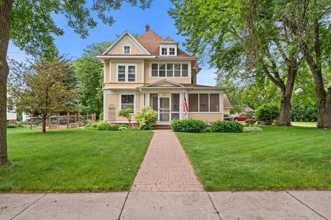 605 S Lafayette Avenue Fulda MN 56131
