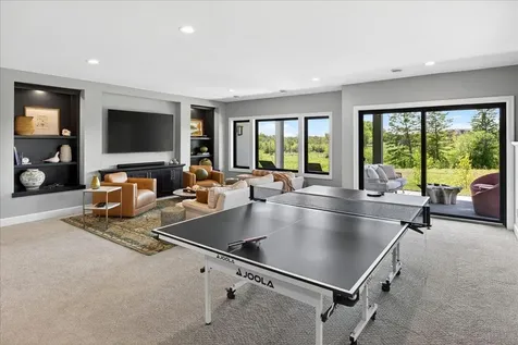 101 Spring Farm Road North Oaks MN 55127