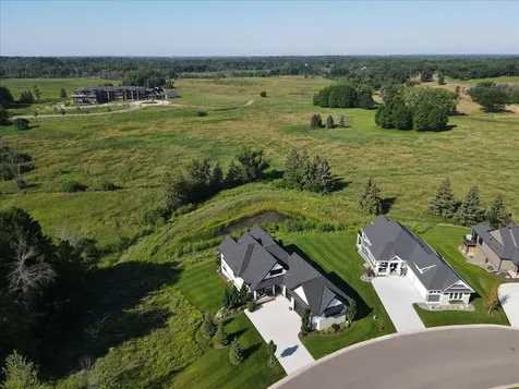 101 Spring Farm Road North Oaks MN 55127