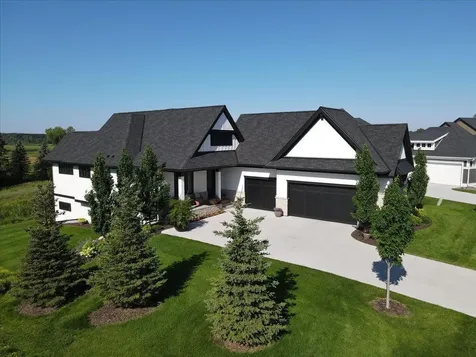 101 Spring Farm Road North Oaks MN 55127