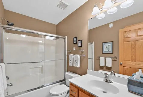 6650 235th Avenue NE Stacy MN 55079