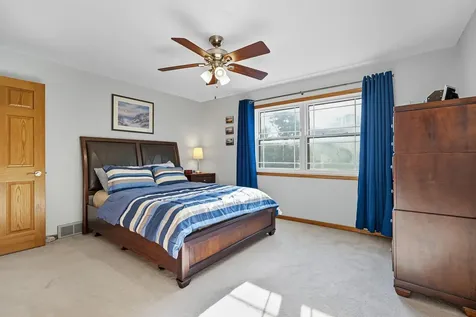 5649 Rebecca Lane Minnetonka MN 55345