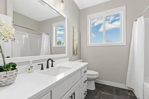 21936 Willys Street NE Cedar MN 55011