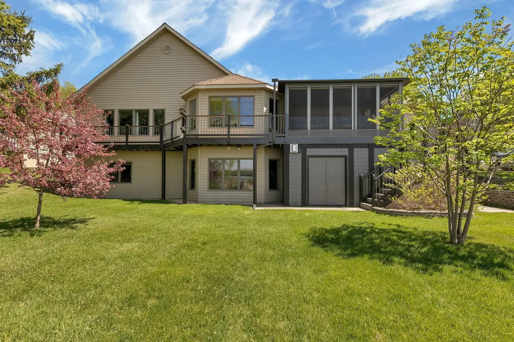 410 Sundown Drive Avon MN 56310