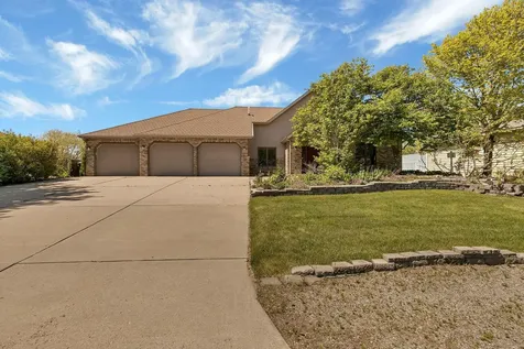 410 Sundown Drive Avon MN 56310