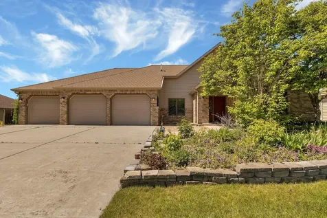 410 Sundown Drive Avon MN 56310