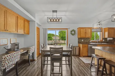 401 10th Street SE Freeport MN 56331
