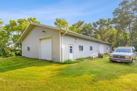 4942 43rd Avenue N Moorhead MN 56560