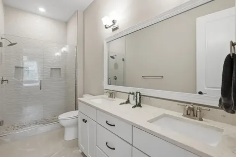 16383 Glory Lane Eden Prairie MN 55344